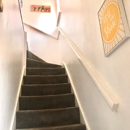 The Washington Sleeps 10 People Park 4 Cars Hébergement de vacances Bristol