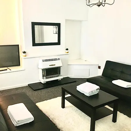 The Washington Sleeps 10 People Park 4 Cars Bristol