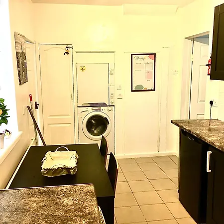 The Washington Sleeps 10 People Park 4 Cars Hébergement de vacances *