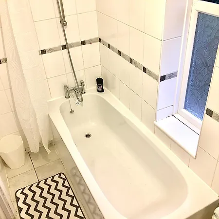 Tatil Evi The Washington Sleeps 10 People Park 4 Cars