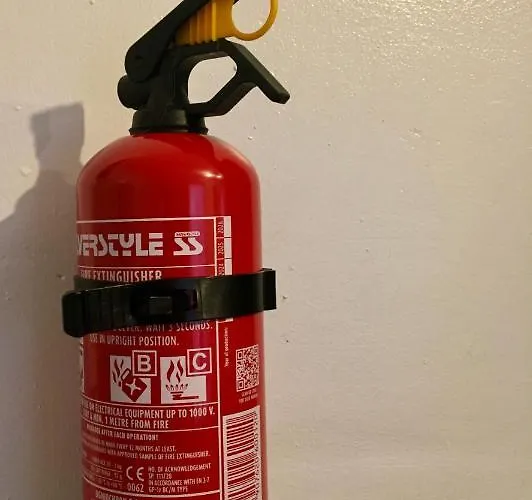 The Washington Sleeps 10 People Park 4 Cars בית נופש