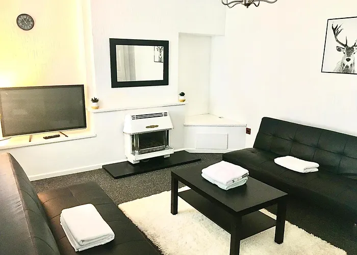 The Washington Sleeps 10 People Park 4 Cars Bristol