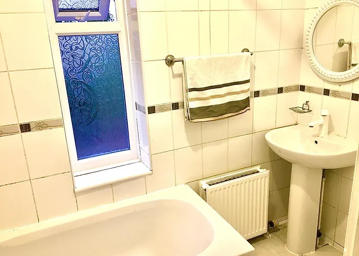 The Washington Sleeps 10 People Park 4 Cars Nyaraló